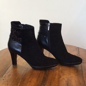 Aquatalia Black Boots size 7 1/2